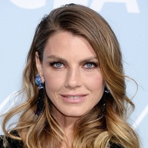 Angela Lindvall's profile Angela Lindvall's profile