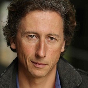 Nicholas Rowe