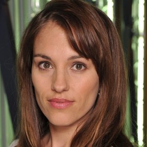 Amy Jo Johnson's profile Amy Jo Johnson's profile