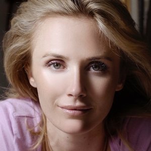Jennifer Siebel Newsom's profile Jennifer Siebel Newsom's profile