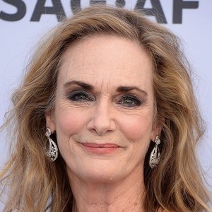Lisa Emery's profile Lisa Emery's profile