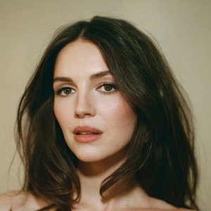 Ella Hunt