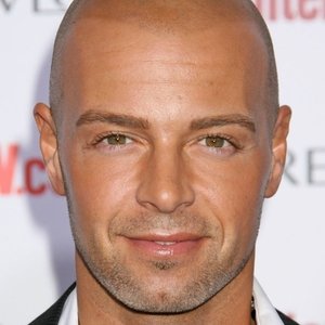 Joey Lawrence's profile Joey Lawrence's profile