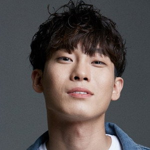 Yoo Dong-hoon