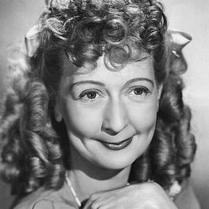 Esma Cannon's profile Esma Cannon