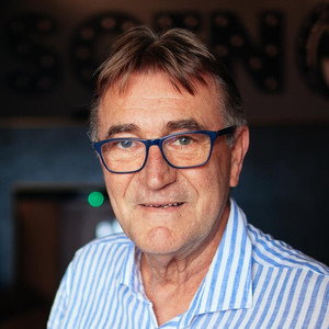Darko Janeš