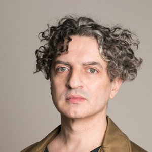 Luciano Azzigotti