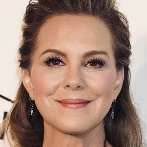 Elizabeth Perkins