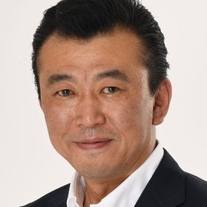 上谷健一