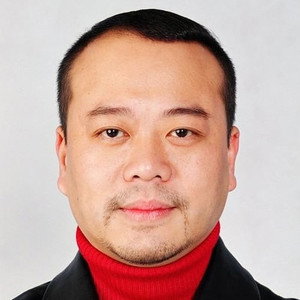 歐陽震華