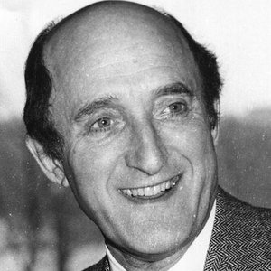 Ron Moody's profile Ron Moody's profile
