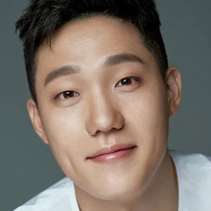 Mo Tae-bum