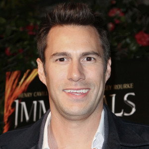 Craig J. Flores