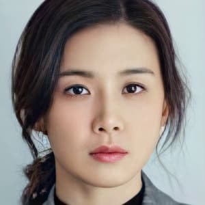 Lee Bo-young