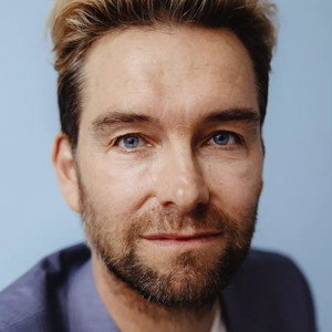 Antony Starr