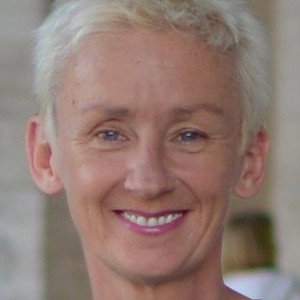 Muriel Gray