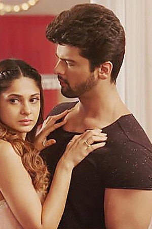 Tattoo Reveals Samay's Secret In Front Of Saanjh