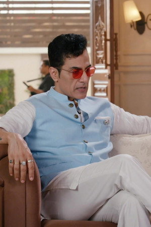 Baldev Guides Vivaan