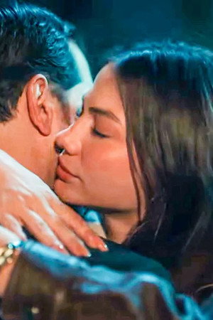You don't have to say "I love you," Eşref