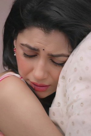 Ishika locks Amruta up