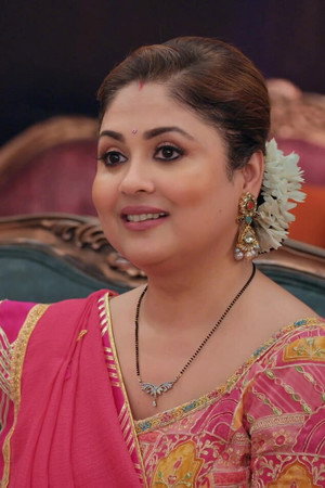 Pooja Surprises the Viranis