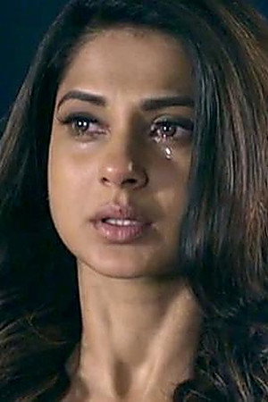 Maya Reveals Her Past To Arjun