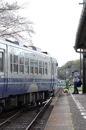 Hojo Railway: From Preservation to Revitalization