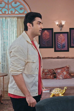 Vrinda, Angad's Heated Argument