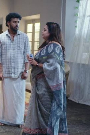 Rajeshwari Confronts Saradha