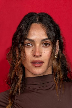 Adria Arjona Adria Arjona