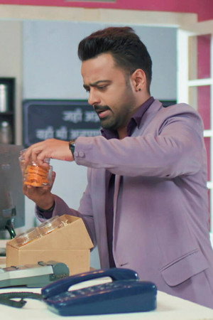 Paritosh Plots Against Anupama