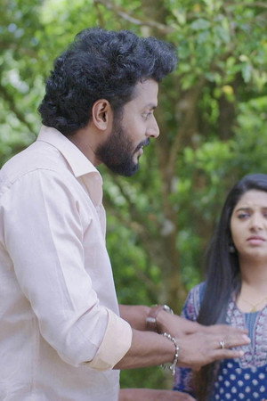Vineeth Convinces Saradha