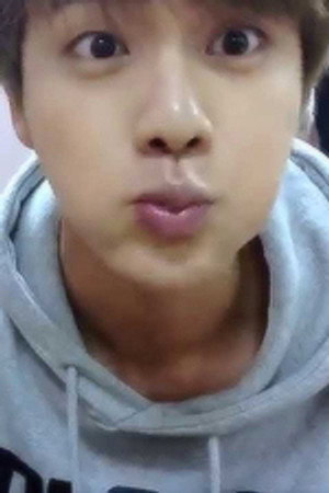 150520 밥 먹는 김석진