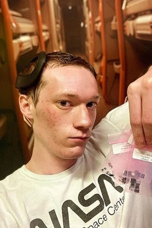 /3UKQpH5Mq7XcQjzKiQlyLMDk92z.jpg