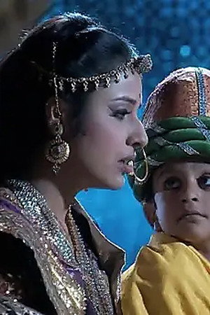 Imtiaz, a fighter, challenges Jalal