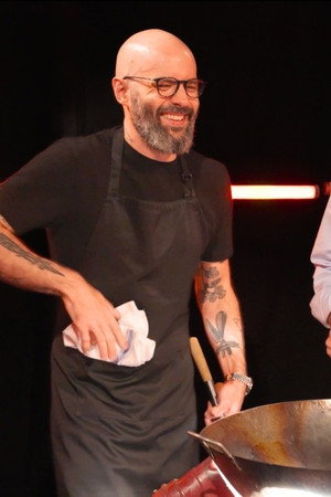 Mega-Wok w/ ‪@bingingwithbabish