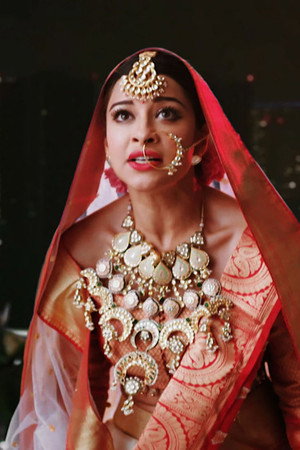 Divya Attacks Pishachini