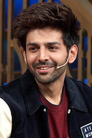 The Cast Of Pati Patni Aur Woh