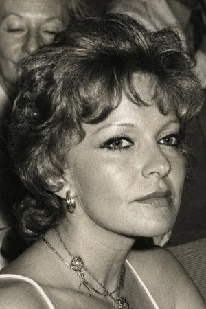 Lisa Gastoni