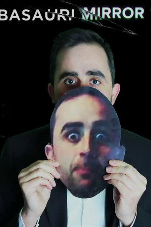 Basauri Mirror