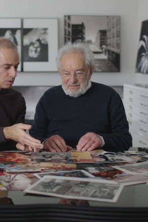 Oltre il confine: Le immagini di Mimmo e Francesco Jodice