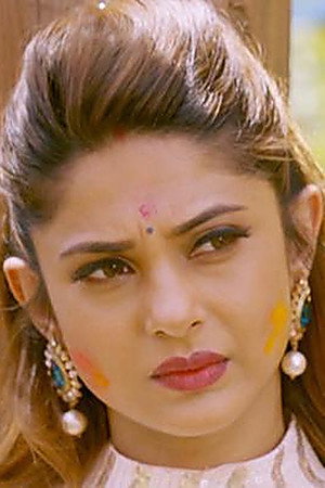 Arjun Plays Holi With Saanjh