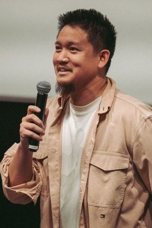 Stefan Tran