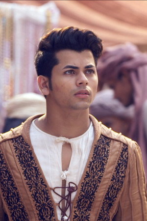 Aladdin’s Search For The Bangle Owner