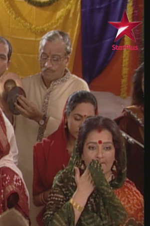 Tulsi gets angry with Mandira