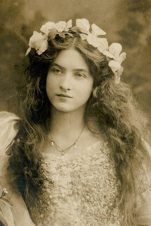 Maude Fealy Maude Fealy