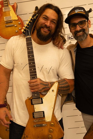 The Explorer & The Flying V