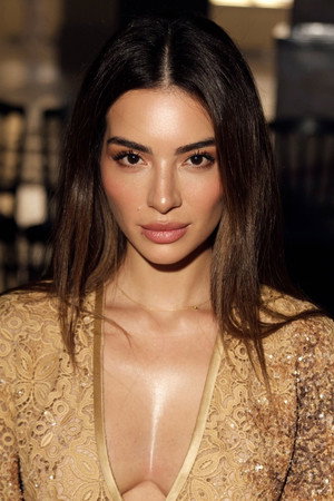 Melisa Aslı Pamuk Melisa Aslı Pamuk