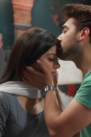Ruhi's inner conflict
