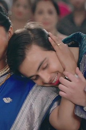 Amruta's party upsets Babita
